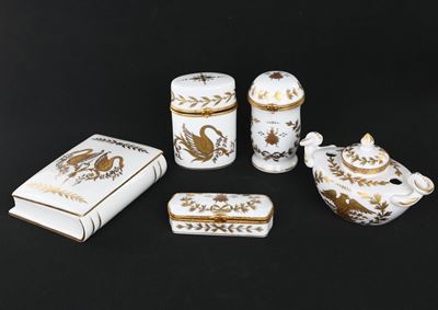 Completo da Scrivania in Porcellana Bianca e Oro, Francia, Limoges, Anni Cinquanta