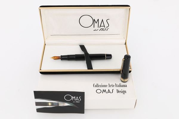Omas Milord, penna stilografica in celluloide nera  - Asta Asta a Tempo - Penne da Collezione e Accessori da Scrivania - Casa d'Aste Arcadia