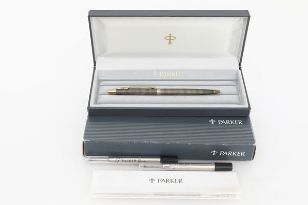 Parker 75, penna a sfera in argento sterling 925 cisel&#233; 