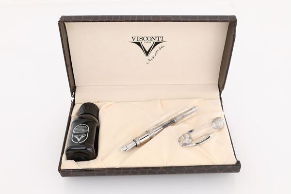Visconti, penna stilografica in plexiglass e acciaio