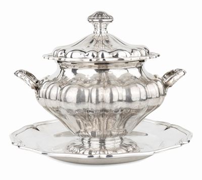 Zuppiera Biansata in Argento 800 con Coperchio e Piatto in Argento 900