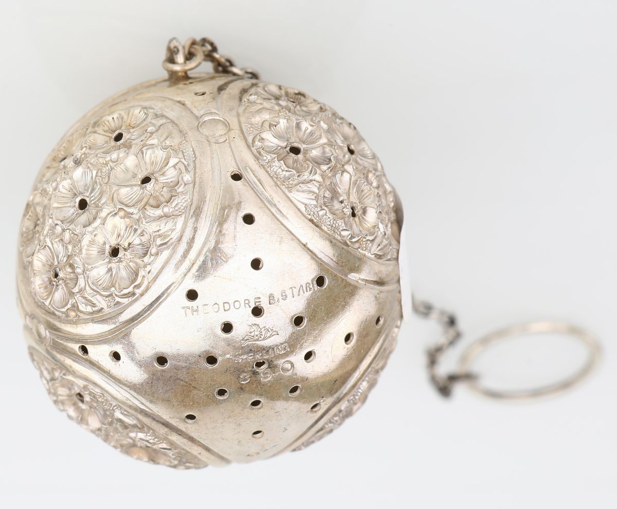 Infusore da Tè in Argento Sterling, New York, Argentiere Theodore B. Starr