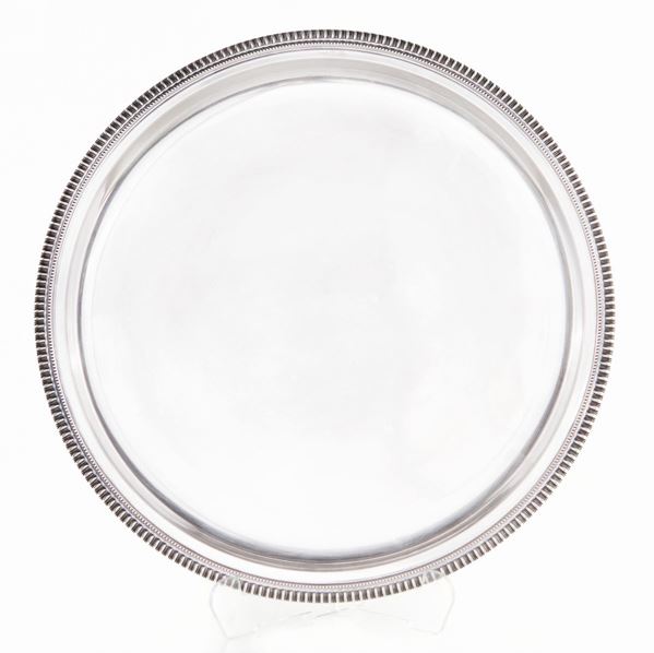 Piatto circolare in argento 800