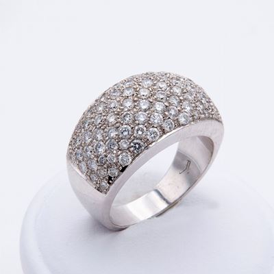 Anello a Fascia con Pavé di Brillanti
