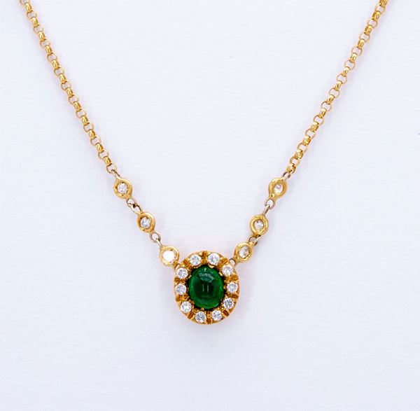 Balestra, Pendente con smeraldo colombiano cabochon e brillanti