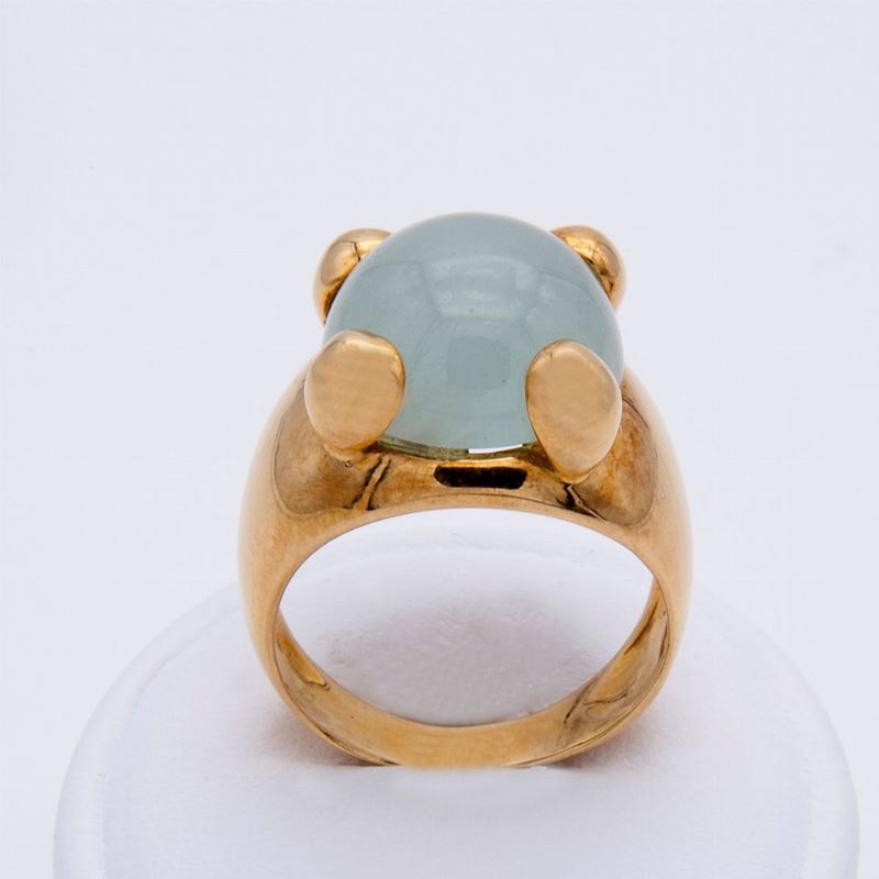 Anello a Cupola Stile Pomellato con Elemento Cabochon Centrale