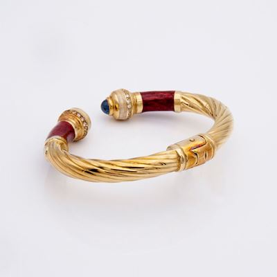 Bracciale Rigido Smaltato con Due Ioliti Cabochon