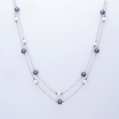 Lunga Collana in Oro Bianco con Perle Freshwater e di Tahiti