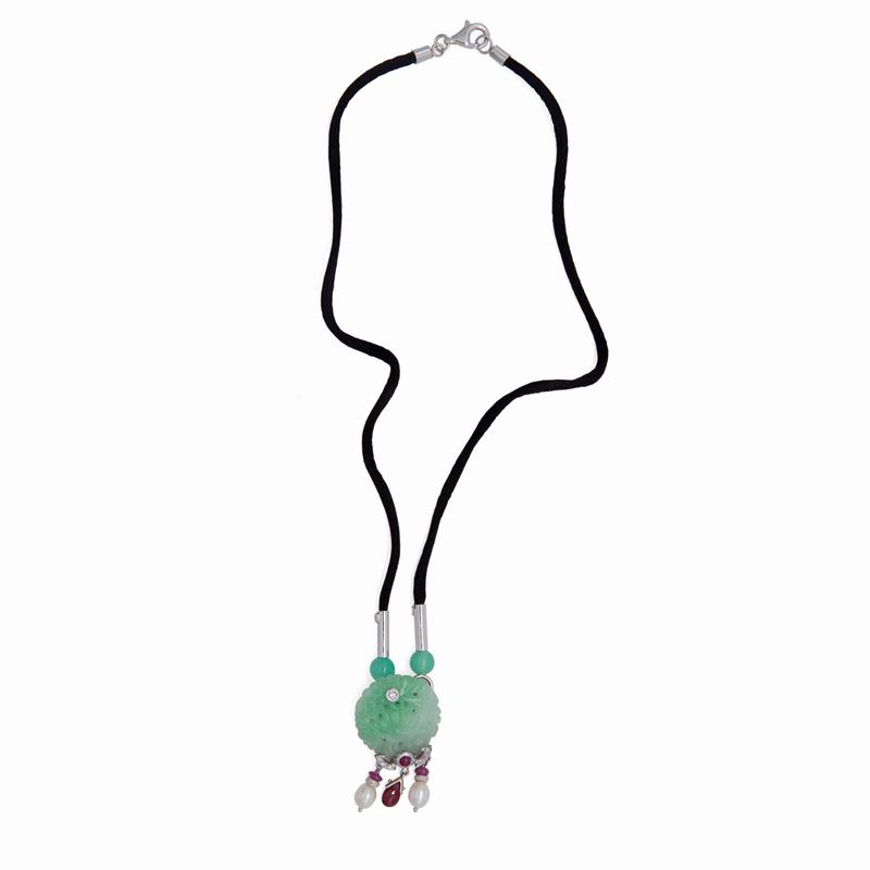 Collana Pendente in Oro, Giada, Perle, Rubini e Brillanti