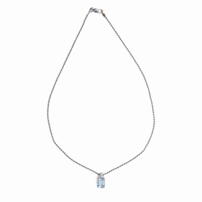Collana in Oro con Pendente in Acquamarina e Brillanti