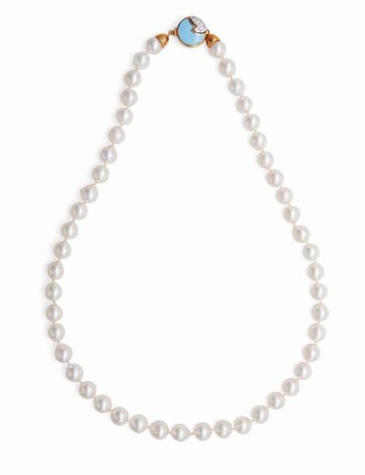 Collana di Perle con Chiusura in Oro e Smalti