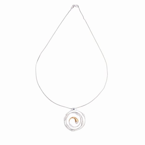 Collana in oro e brillanti