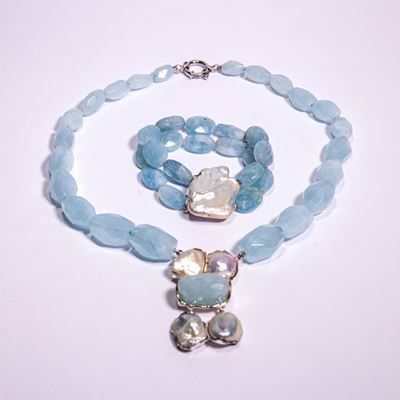 Parure Collana e Bracciale in Milky Acquemarine , Argento e Perle.