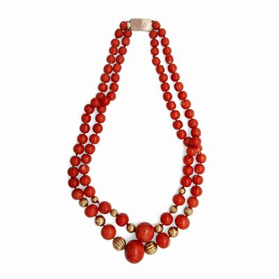 Collana in Oro e Corallo Cerasuolo