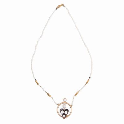 Filo di Perle Freshwater Naturali con Elemento Centrale in Oro e Argento