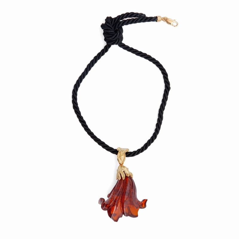 Pendente in Oro ed Ambra