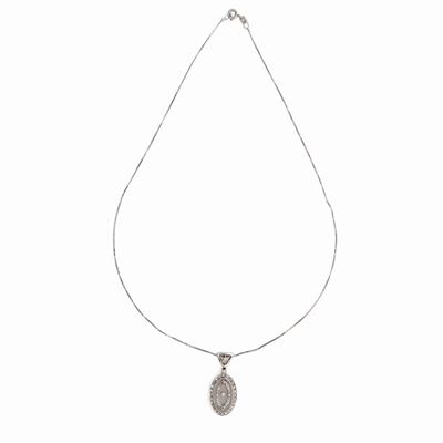 Collana con Pendente in Oro Tipo Liberty con Cristallo di Rocca e Brillanti