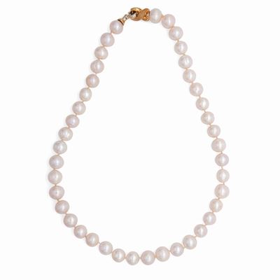 Collana di Perle con Chiusura in Oro