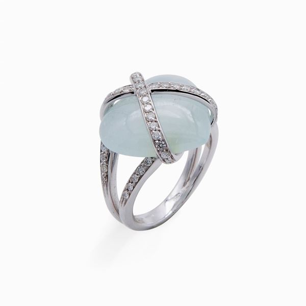 Anello in oro acquamarina Milk e brillanti