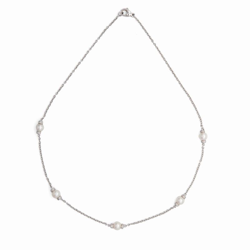Collana in Oro Perle e Brillanti