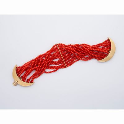 Bracciale in Corallo, Chiusura in Oro