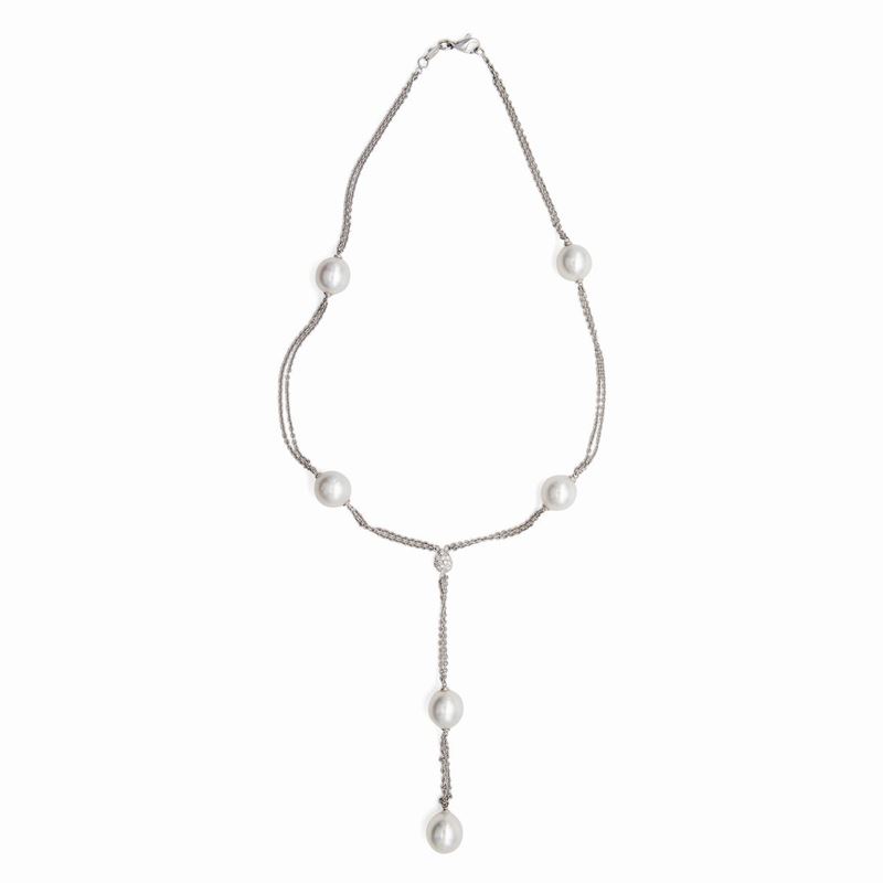 Collana in Oro con Brillanti e Perle South Sea