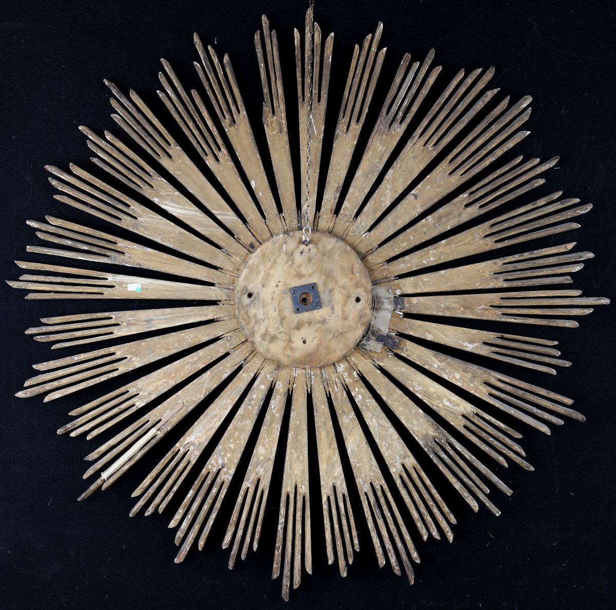 Grande Raggiera in Legno Dorato, XVIII Secolo
