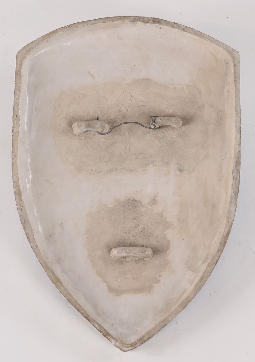 Grande Scudo in Ceramica Policroma