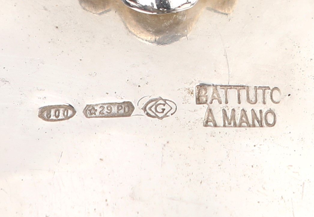 Centrotavola in Argento 800 Martellato a Mano, Rino Greggio, Padova, Anni Sessanta/settanta