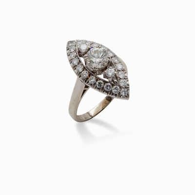 Anello a Marquise in Oro e Brillanti