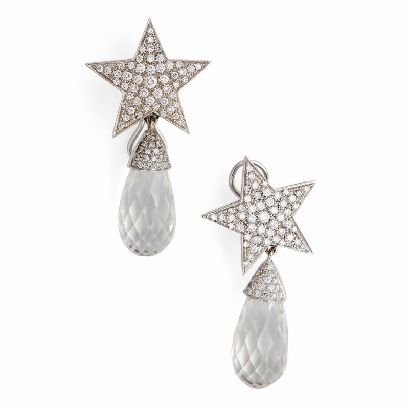 Orecchini in Oro Bianco a Stella con Brillanti e Goccia di Cristallo di Rocca