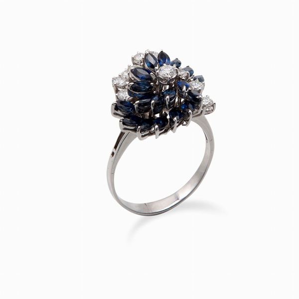 Anello in oro bianco con zaffiri e brillanti
