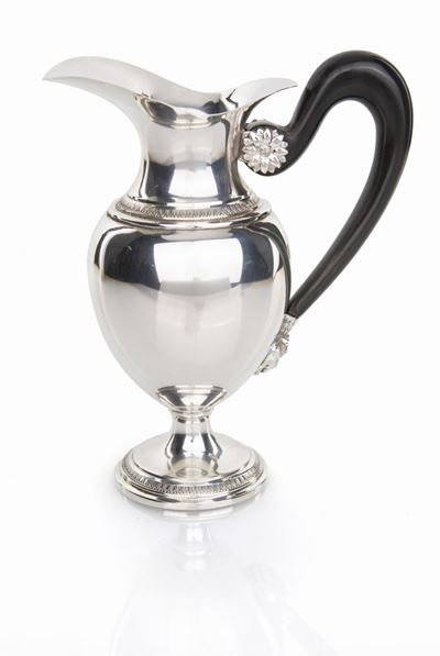 Piccolo Versatoio in Argento 800, Anni Quaranta/cinquanta