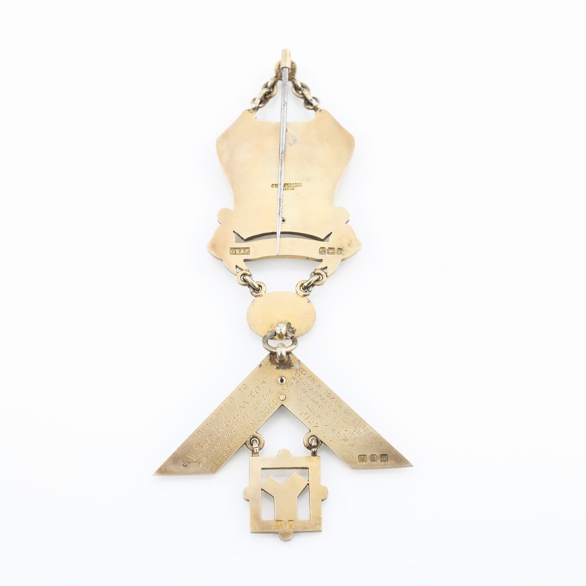 Distintivo con Spilla Dell'edward Alleyn Lodge N° 4328 in Argento Dorato e Smalti