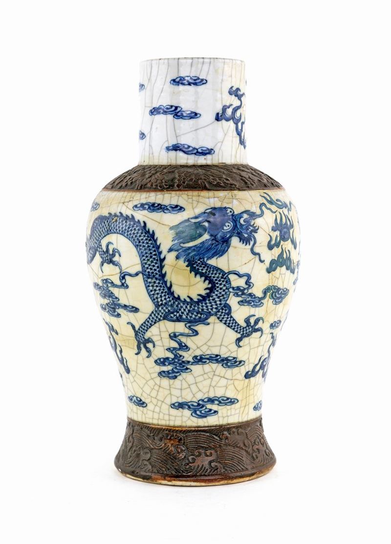 Vaso in Porcellana, Cina, XX Secolo