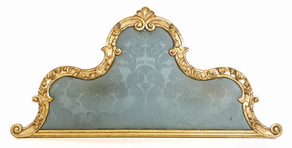 Testata da letto in legno intagliato e dorato  - Asta Antiquariato, Dipinti Antichi e del XIX Secolo - Casa d'Aste Arcadia