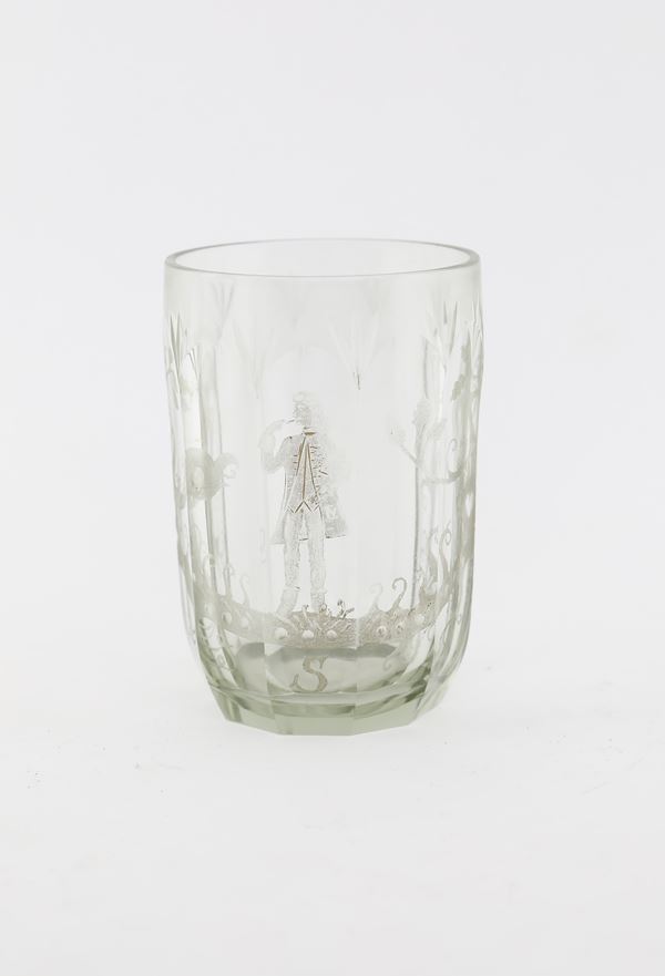 Vaso in vetro incolore, inizi XX secolo