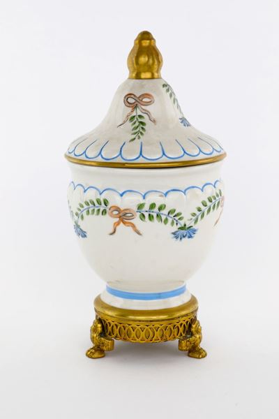 Vaso in Porcellana con Coperchio, Manifatture Richelieu, Arco di Rosà (vicenza)