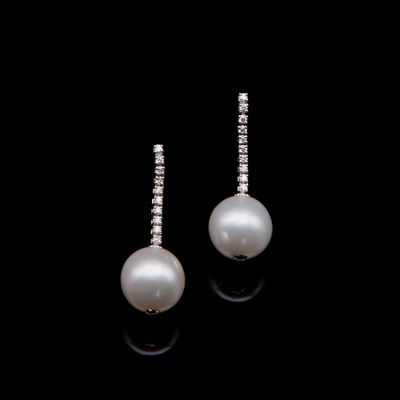 Coppia di Orecchini con Perle e Brillanti