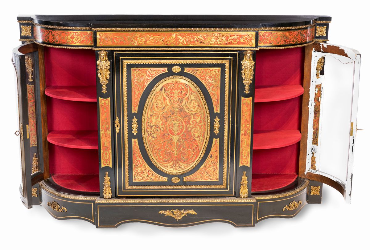 Credenza in Legno Ebanizzato con Finiture Ornamentali in Bronzo Dorato, XIX Secolo