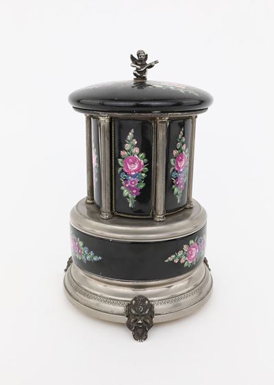 Reuge, Patent Simo Florence - Portasigarette con Carillon in Porcellana e Metallo Argentato