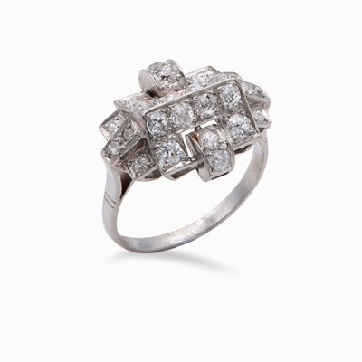 Anello del Periodo Decò di Linea a Ponte in Oro Bianco e Brillanti