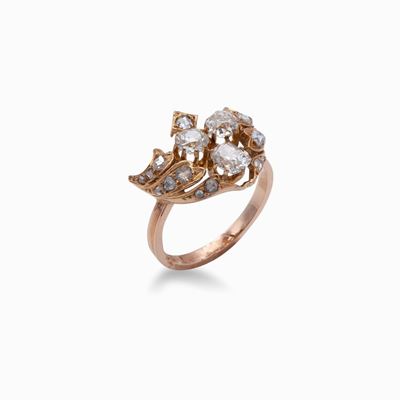 Anello Art Nouveau in Oro e Diamanti