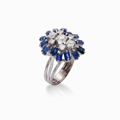 Anello degli Anni '50 in Oro Diamanti e Zaffiri
