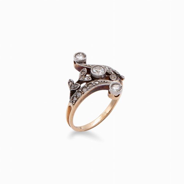Anello fine XIX sec, oro argento e diamanti