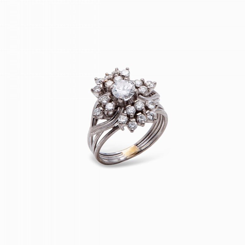 Anello a Fiore in Oro e Brillanti