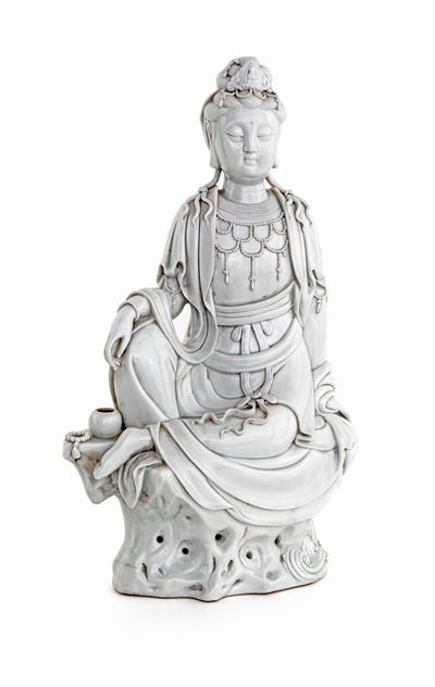 Guan-yin Bodhisattva in Porcellana Blanc De Chine