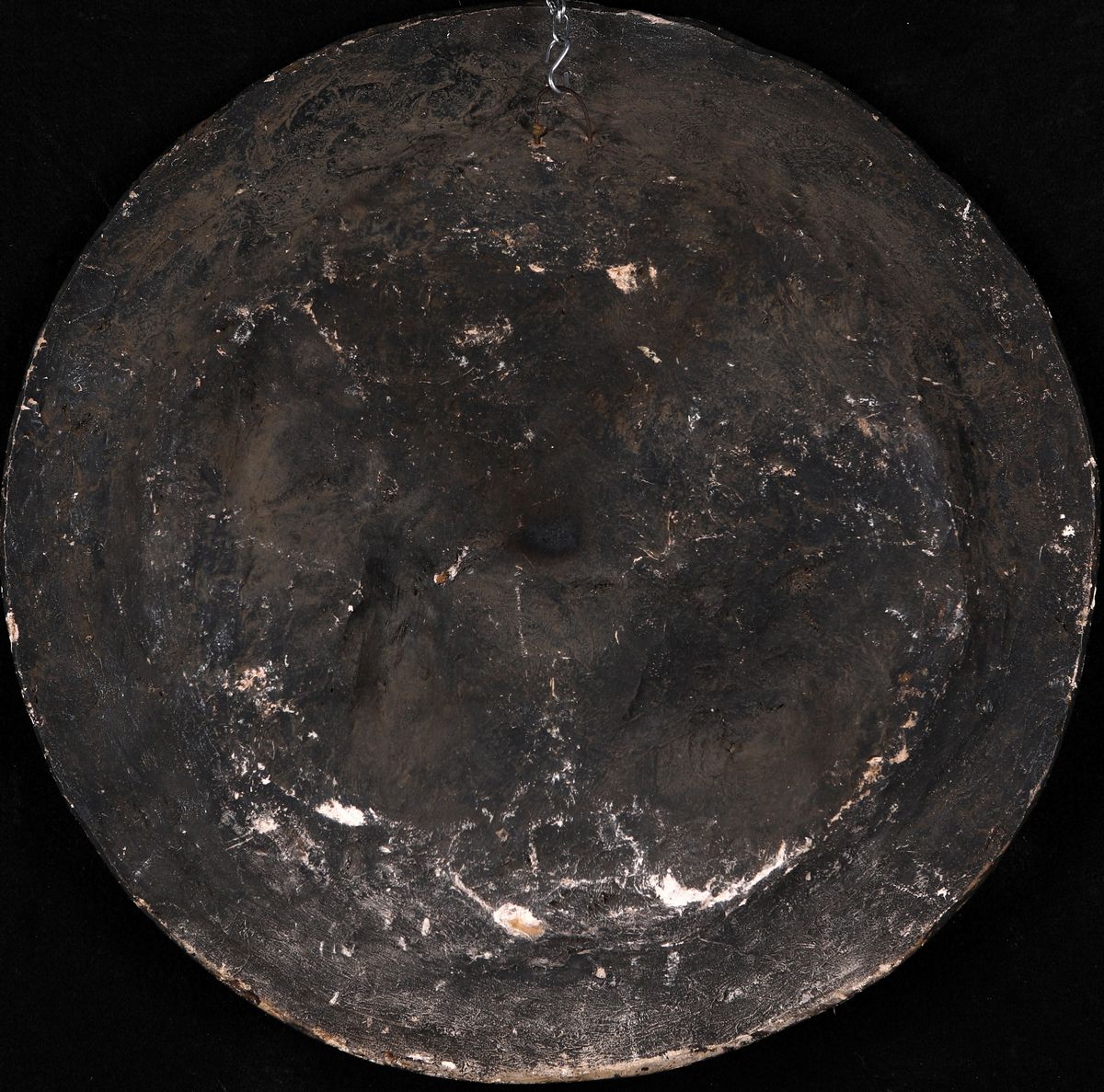 Grande Piatto Decorativo in Cartapesta Policroma e Dorata, Fine del XIX/inizi del XX Secolo