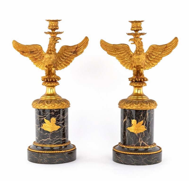 Coppia di Candelieri in Bronzo Dorato, XX Secolo