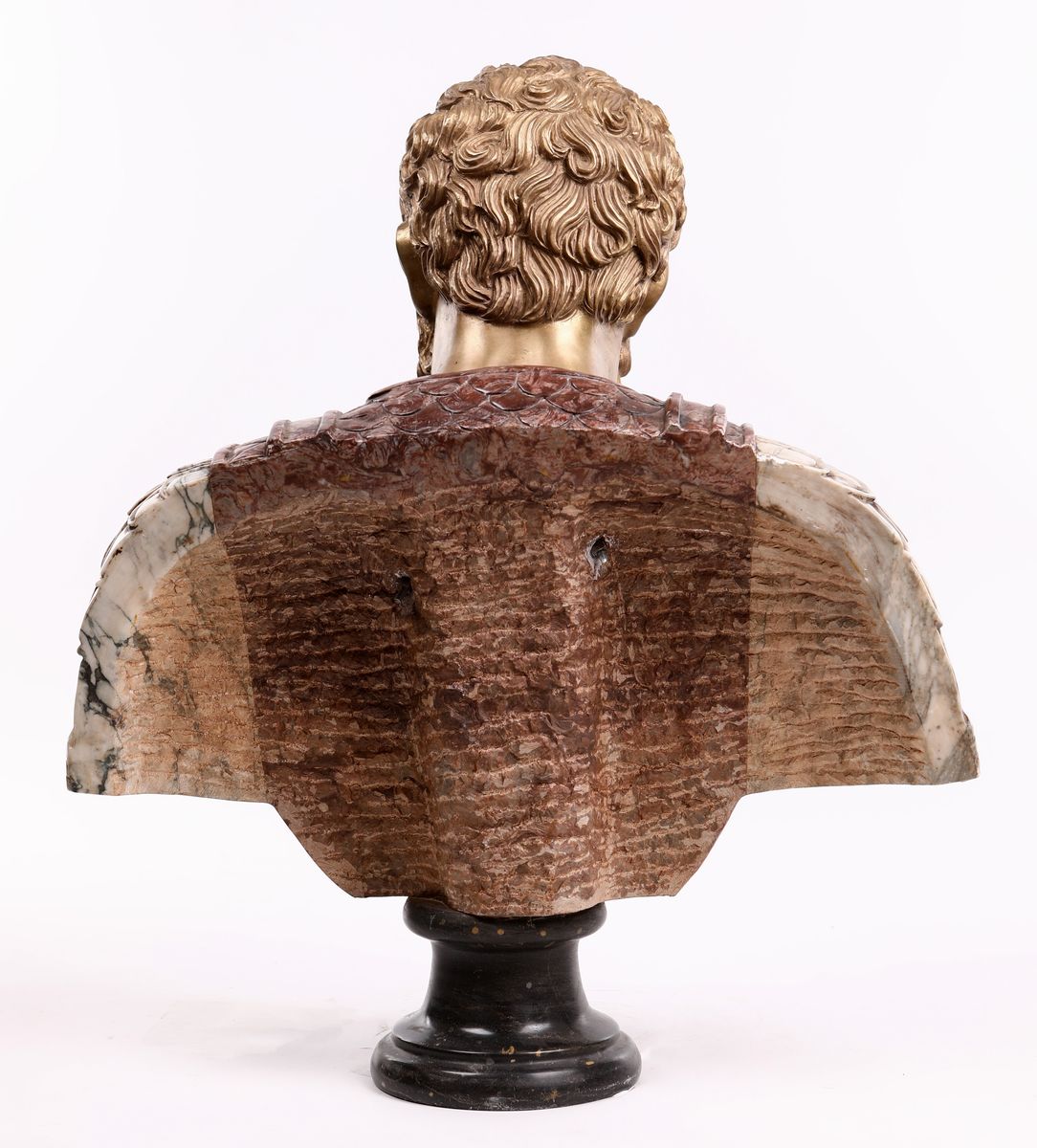 Busto di Condottiero in Marmo, XX Secolo
